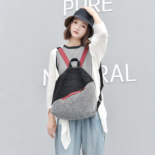 休闲旅行双肩包女简约百搭背包