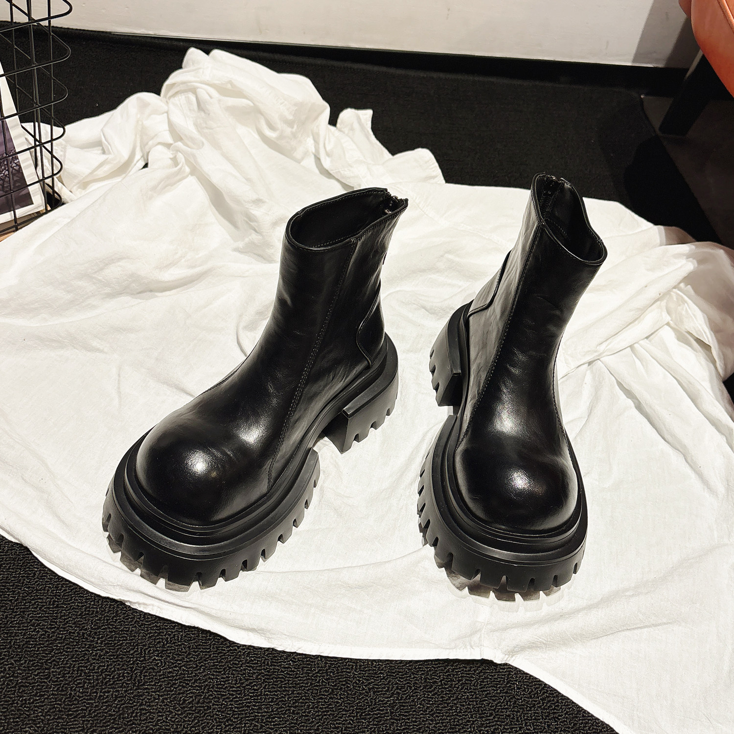 甜酷辣妹轻便厚底增高大头马丁靴