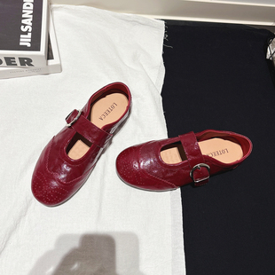 超软玛丽珍鞋 女配袜子英伦小皮鞋 雕花皮带扣平底布洛克鞋 小羊皮