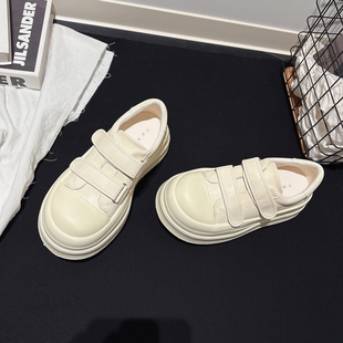 丑萌面包鞋 配袜子休闲板鞋 巨轻厚底魔术贴真皮大头小白鞋 7CM增高