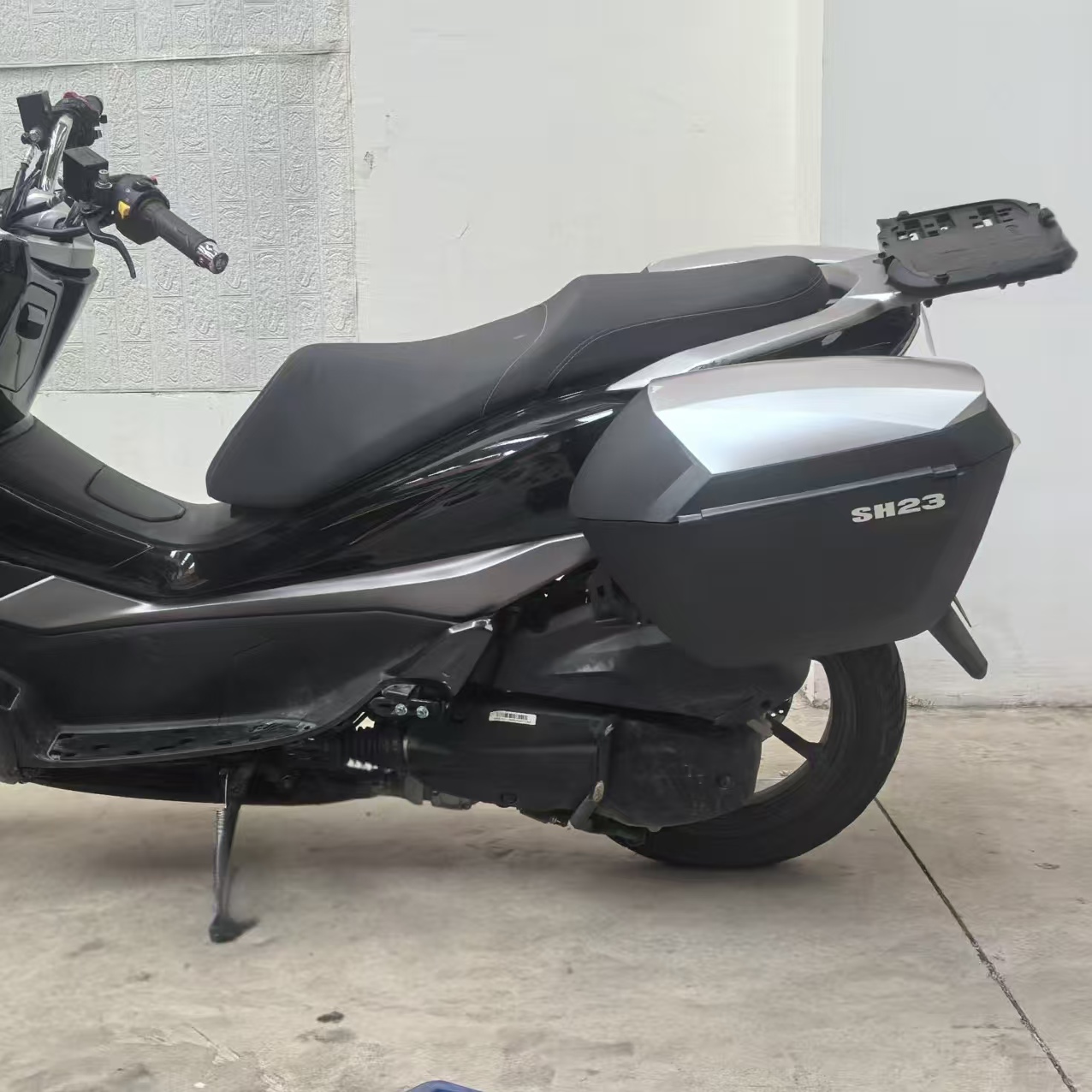 适用于豪爵UHR150/UFR150改装后靠背 改装边箱夏德边箱