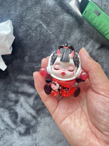泡泡玛特SKULLPANDA夜之城系列手办创意装饰摆件可爱潮流礼物摆件