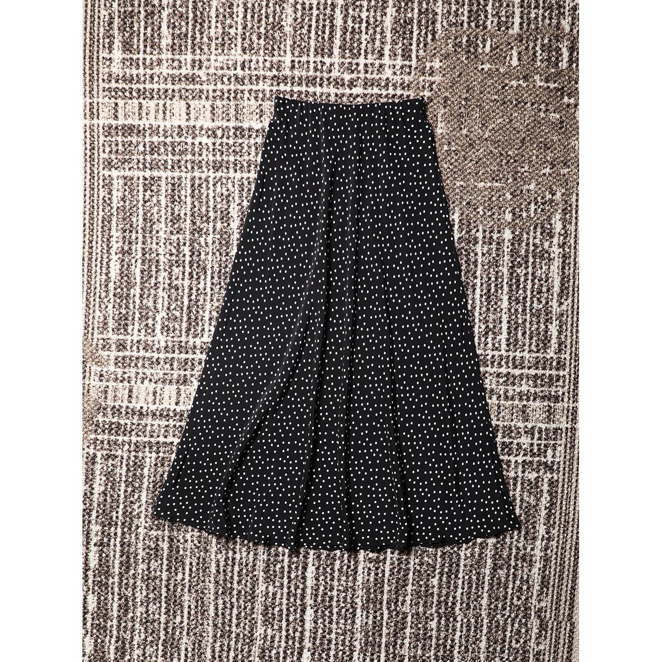 TANG TOWN 自制 氛围感女神裙 桑蚕丝混纺 波点真丝斜裁显瘦半裙