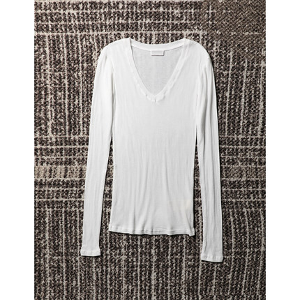 TANG TOWN 塑造曲线美 诠释多元叠穿魅力 全棉微透V领打底长袖T恤