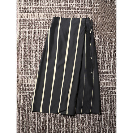 TANG TOWN 春夏~100绢丝光泽感滑爽舒适清凉腰部抽绳条纹真丝半裙