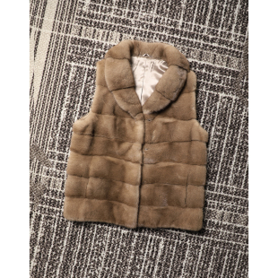 TANG TOWN丹麦进口紫标水貂马甲帕斯条色皮草外套