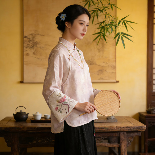 新中式提花人丝刺绣九分袖衬衫