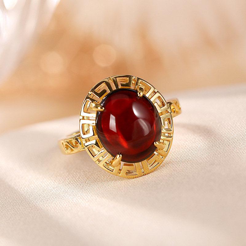 天然血珀戒指925纯银镀k金镶嵌宝石个性气质回纹轻奢女士开口指环