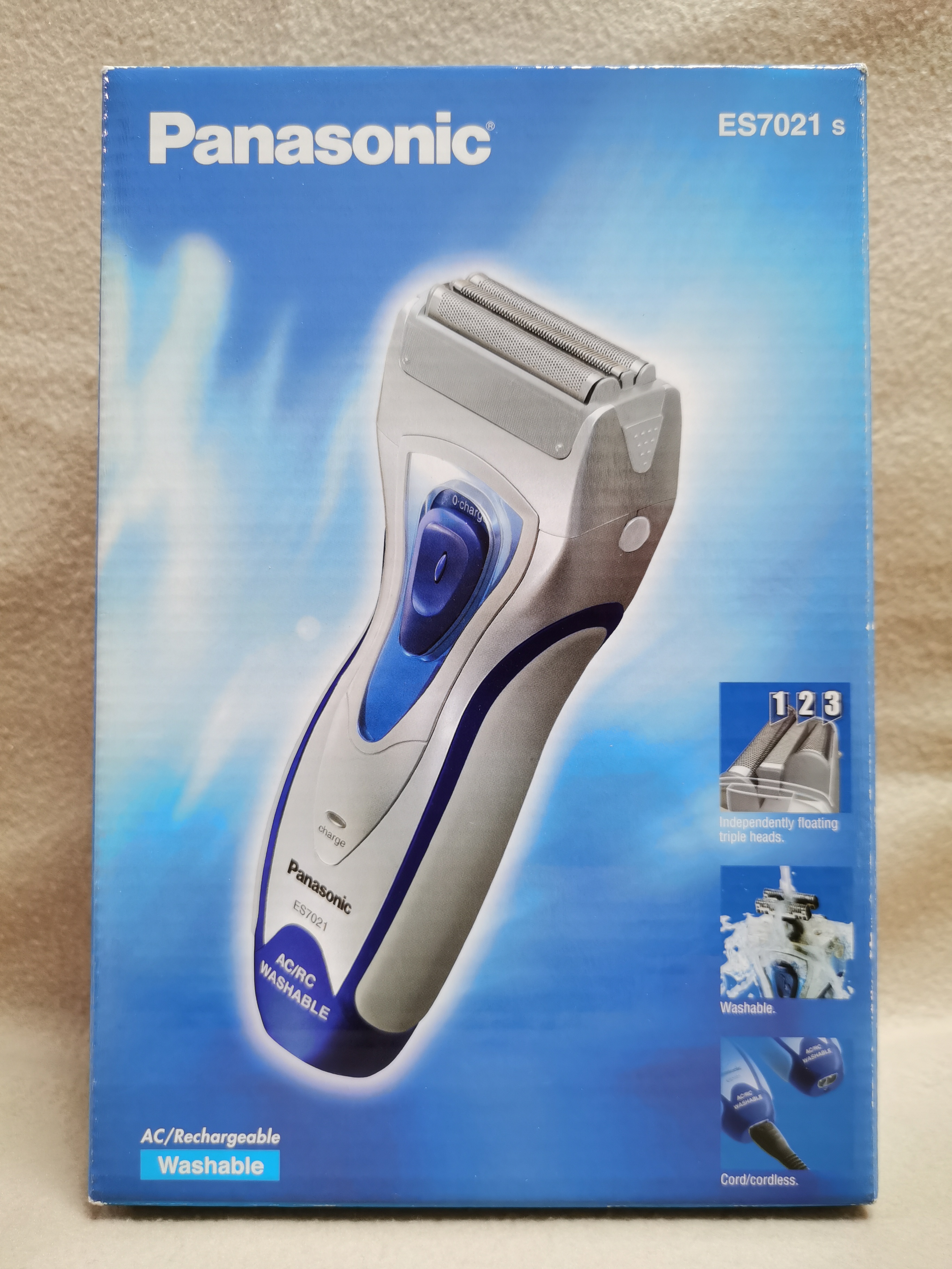 原装松下剃须刀ES7021三刀头电动 直插充电两用  充电式 男士