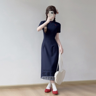 改良年轻款 绝美新中式 中国风 2026年新款 忆南栀蓝色旗袍小个子短款