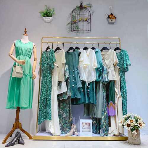 直播间选款一色设计师款修身