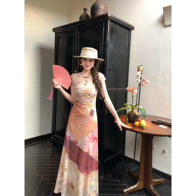 Thecoco 大漠流沙 腰间褶皱弹力网印花改良旗袍女夏渐变显瘦长裙