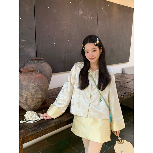 Thecoco 酿梨花 小鸡黄新中式提花套装女春季缎面暗纹外套半身裙