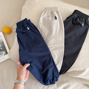 儿童卫裤秋季2025新款男童纯色束脚长裤潮牌宝宝运动休闲裤女洋气