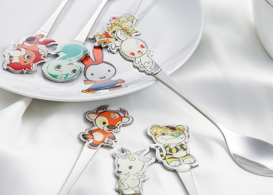 P31B  原DAN小物 萌萌哒卡通生肖图案 不锈钢勺子