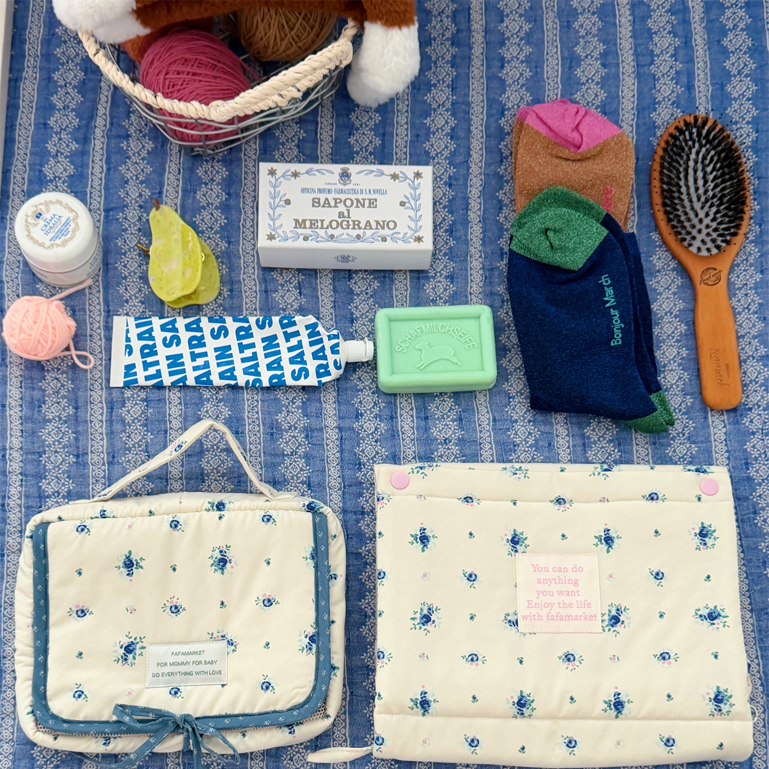 韩国自制小清新化妆包女大容量便携内胆帆布整理收纳包洗漱包碎花