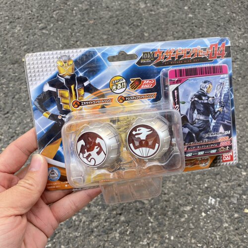 假面骑士法爷黄金龙DX怒气着装