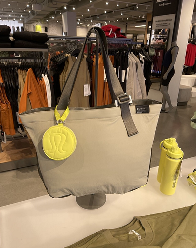 Lululemon托特包大容量
