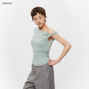 修身 AIRHOOD T恤女小众斜肩设计感短款 辣妹露肩短袖 显廋上衣 夏季