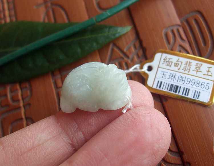 天然a货手链缅甸玉小金蟾