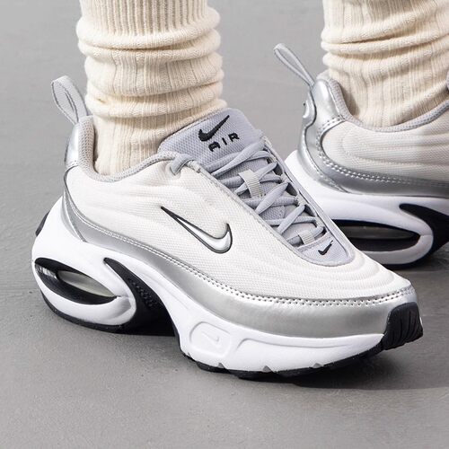 正品耐克女鞋 NIKE AIR MAX PORTAL SE 低帮缓震休闲运动鞋HM0256