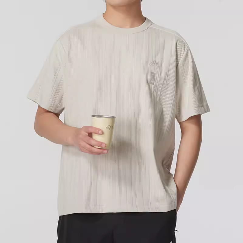 阿迪达斯圆领短袖男2024夏季新款运动服宽松透气半袖T恤IW1517 - 实物图