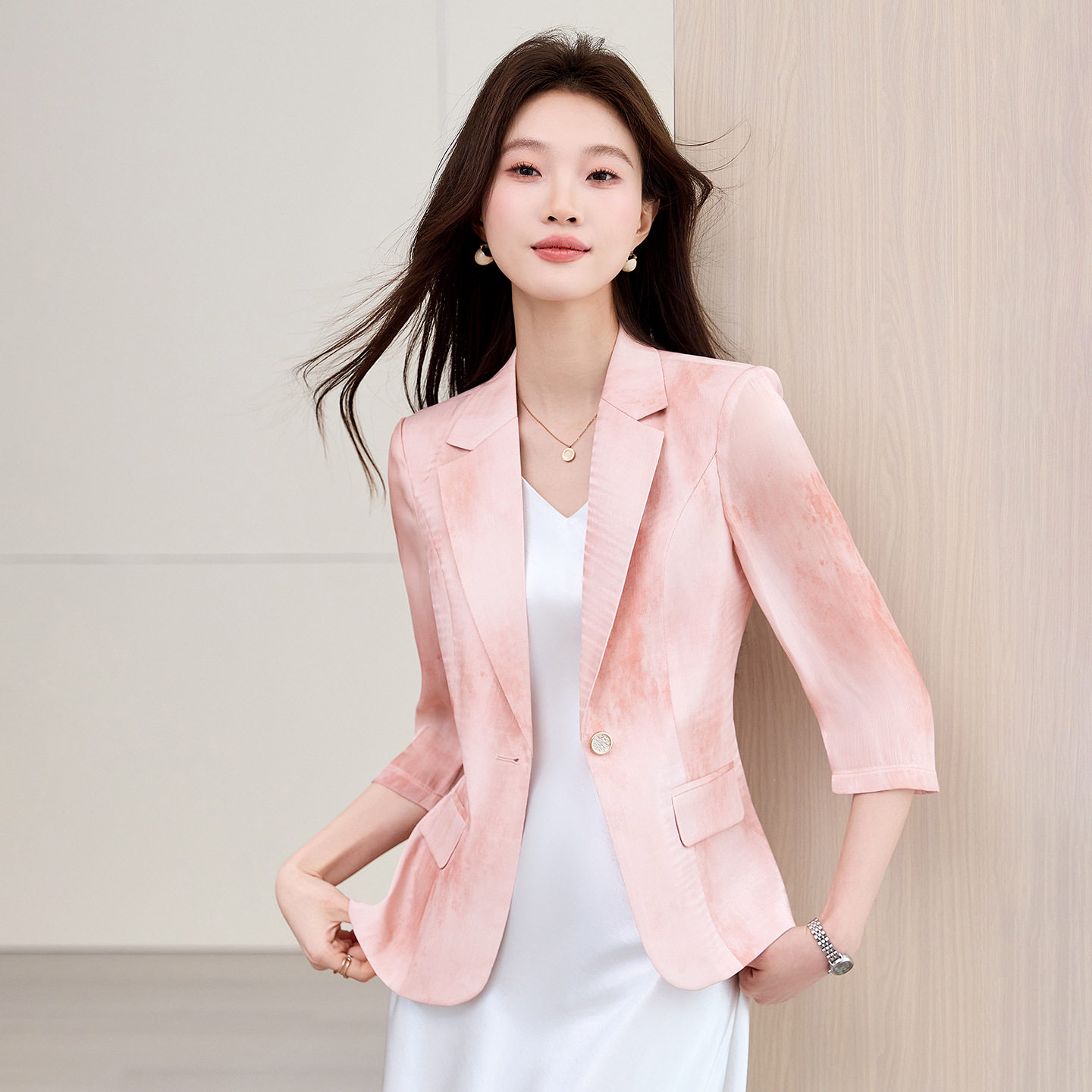 蕾丝小西装高档网纱外套女士休闲夏季薄款西服防晒中袖上衣空调衫