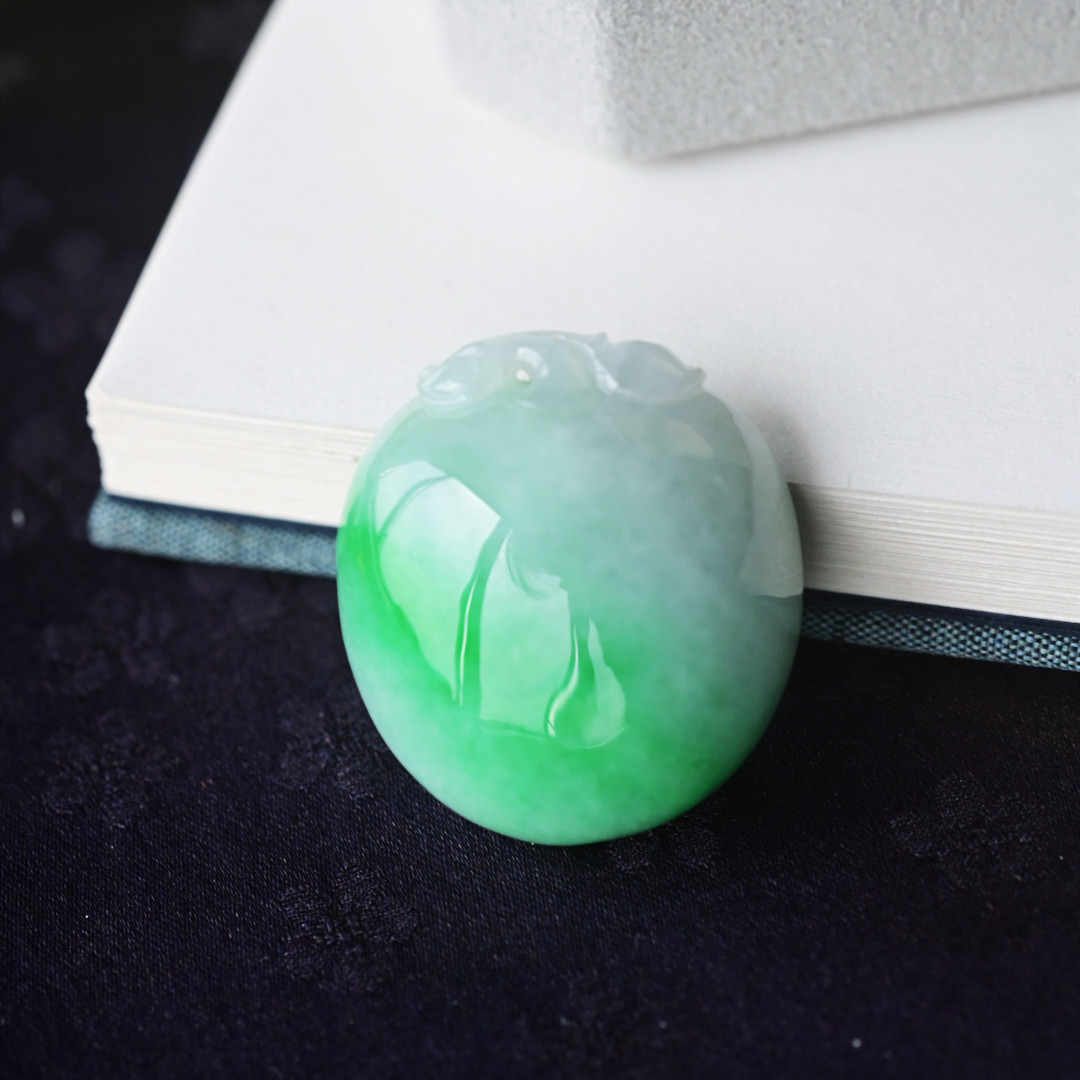 一斤钻戒 一物一图 天然缅甸A货翡翠吊坠 飘阳色寿桃坠 饱满厚实