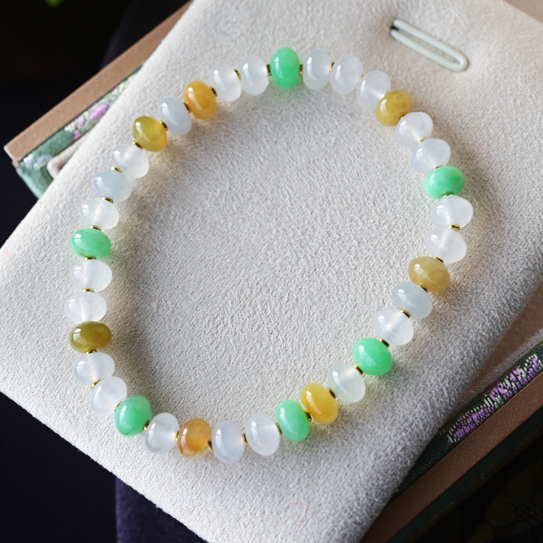 一斤钻戒 天然缅甸A货翡翠手串 冰种算牌珠串 18k金