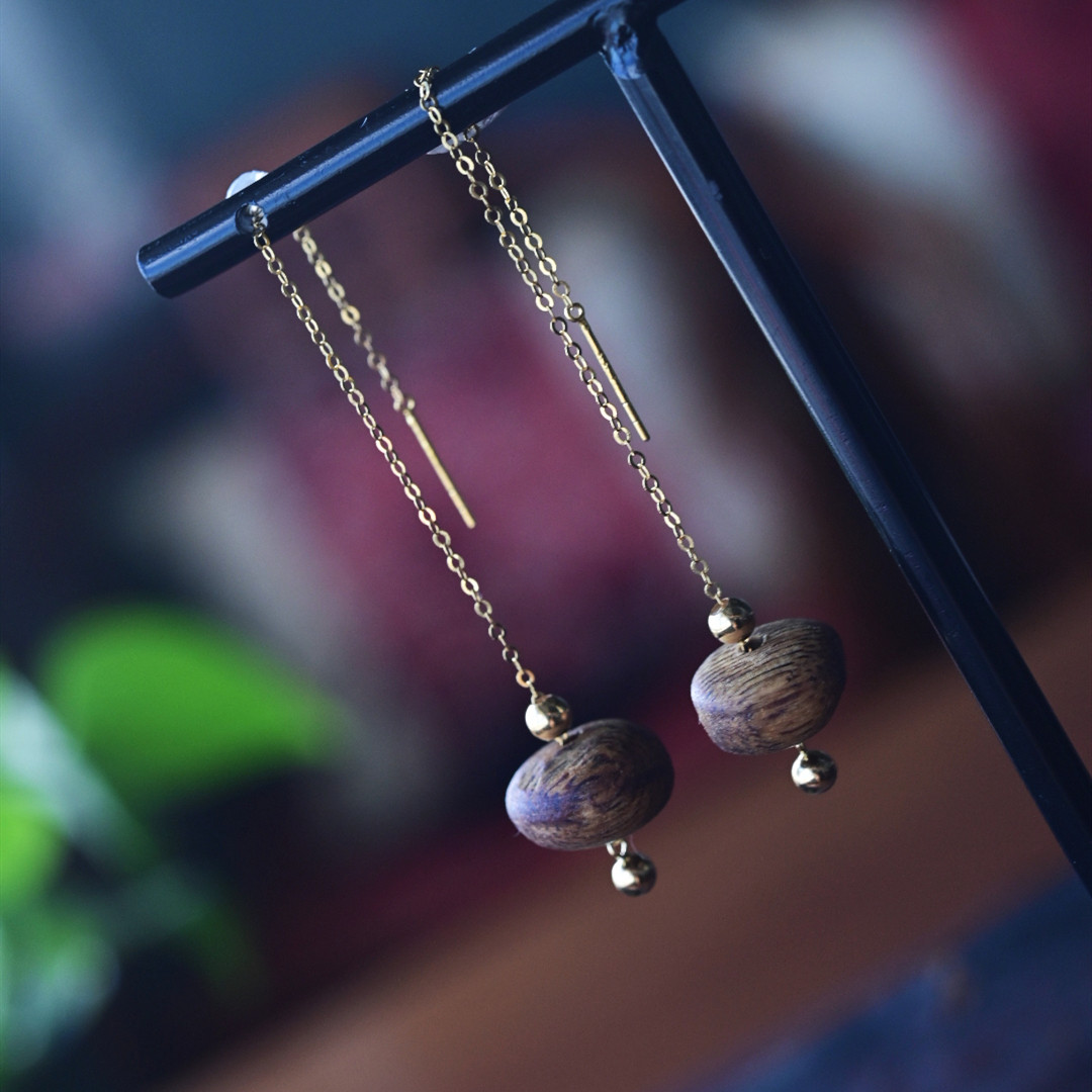 一斤钻戒 天然沉香耳环 珠子油线清晰，香韵味醇厚 18K金一体耳线,饰品/流行首饰/时尚饰品新,沉香,淘宝优惠券,粉丝福利购,淘宝优惠卷