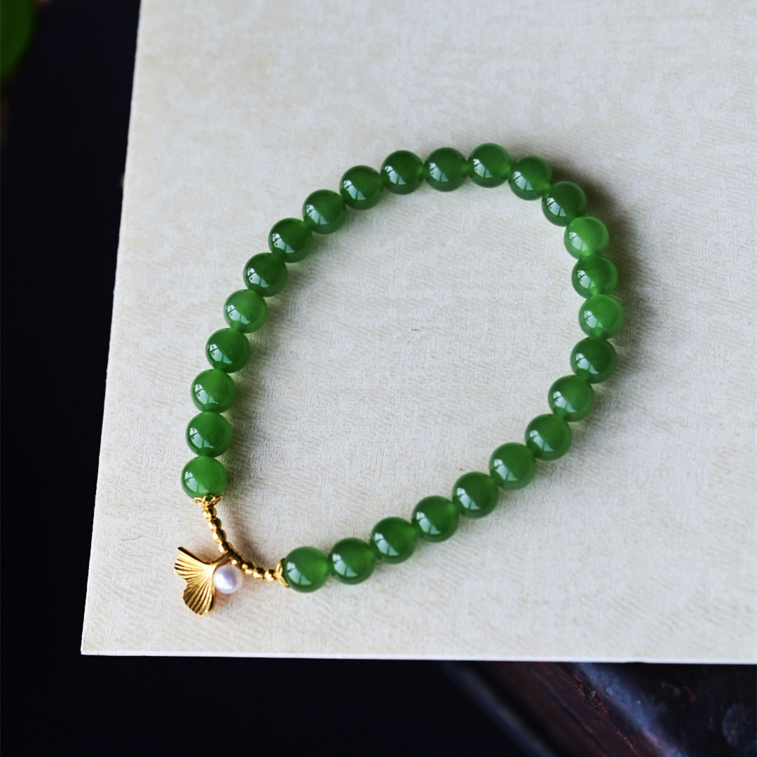 一斤钻戒 天然和田碧玉手链 老坑料 18K金杏叶珍珠配饰 简约百搭