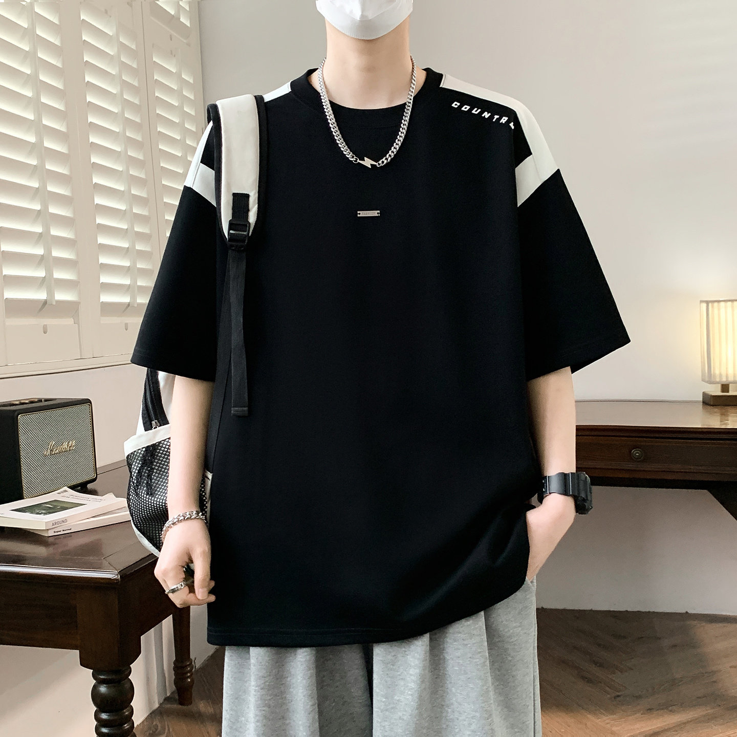 短袖t恤男孩夏季新款青少年帅气初中学生宽松透气半袖上衣服潮流