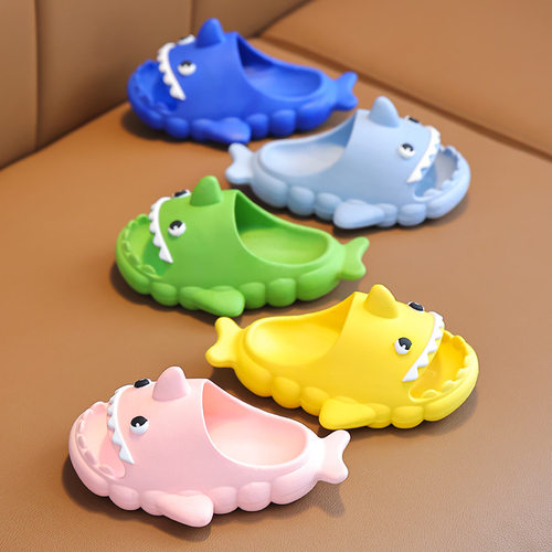 2025夏季包头小鲨鱼儿童凉拖鞋