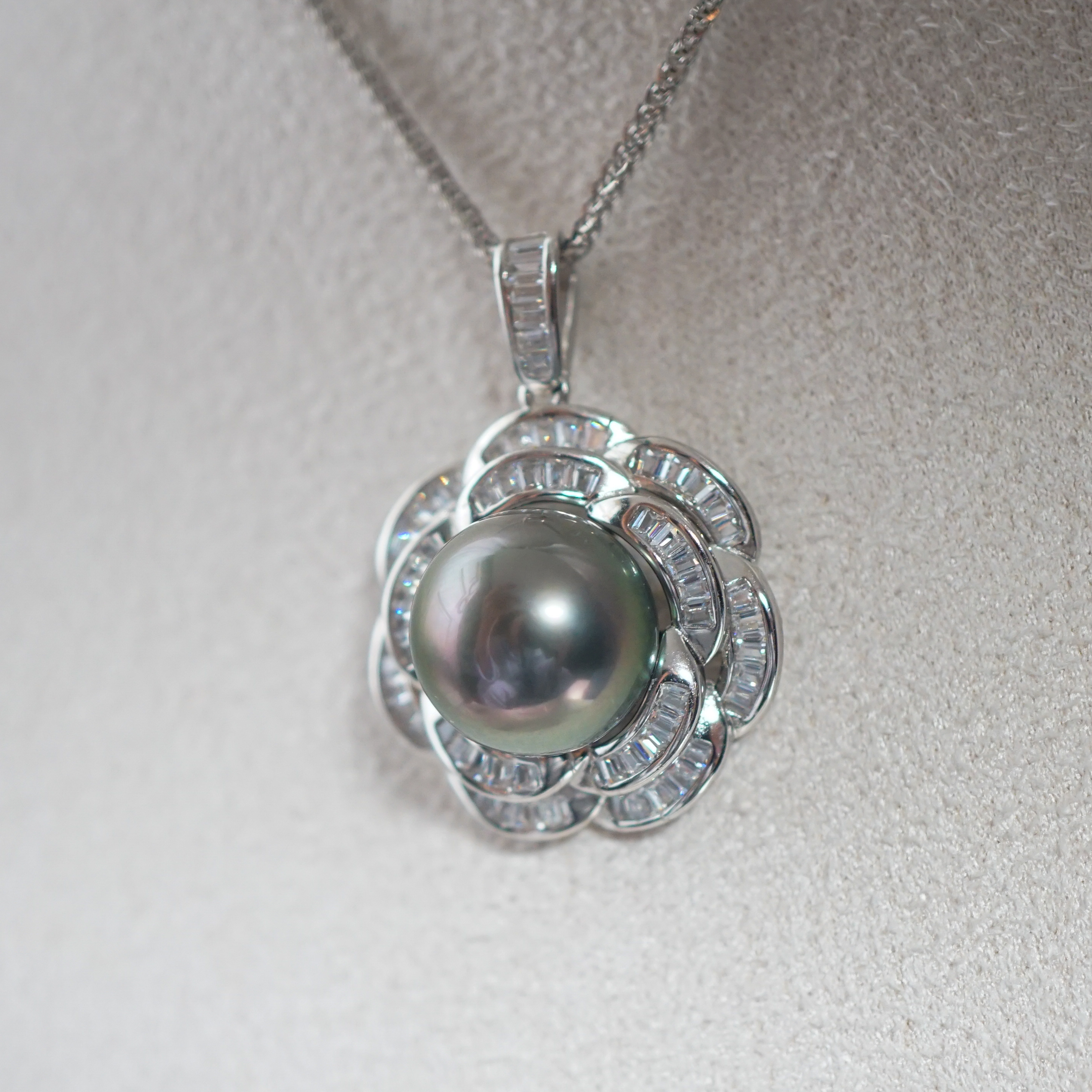 送银链S925极光正圆近全无暇天然大溪地海水珍珠项链孔雀绿11.2mm