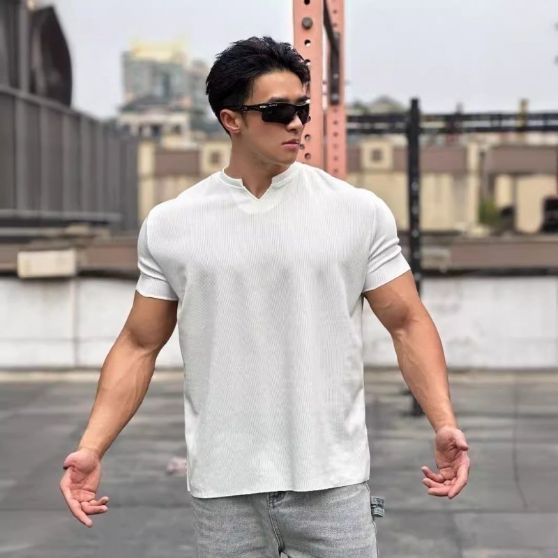 新款春夏圆领男士休闲运动短袖潮