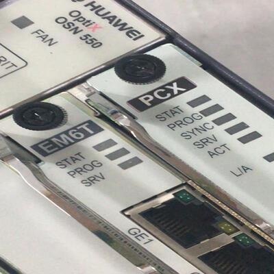 华为OSN550 二手拆机 配置如图  成色9新