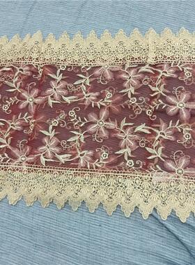 D101 酒红色 纱绣 桌旗 45×180cm