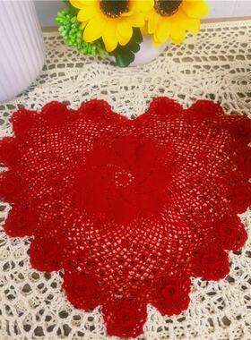 D107 红色细线丝光棉立体花心形盘垫18×23cm4片