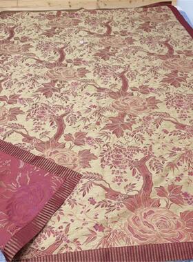 J018 红色提花盖毯150*200