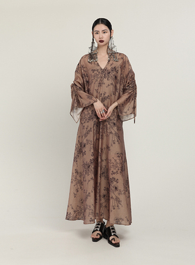MIA HAN春季新品宽松新中式复古度假长袖A字型大摆长款连衣裙