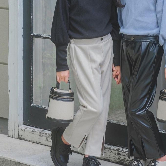 一粒扣裤脚开叉麂皮绒休闲裤