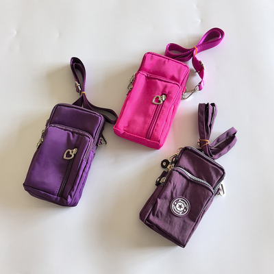 多口袋实用便携斜挎包手机包