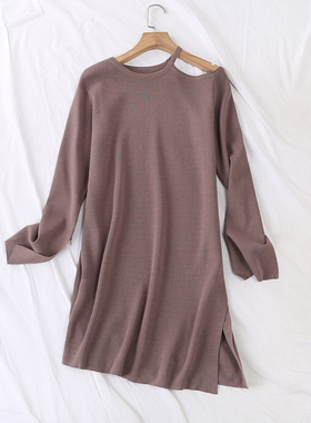 春季新款时尚女装成熟性感纯色露肩单侧开叉中长款针织衫14725