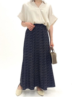 日单品牌春夏新款简约气质百搭宽松翻边V领圆弧下摆短袖衬衫29126