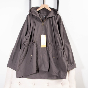 日单品牌春季新款休闲百搭松紧连帽收腰款防泼水薄风衣外套31827