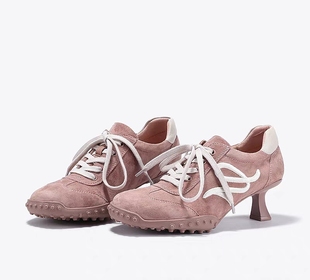 欧洲站女鞋2026春季新款真皮圆头系带中跟刺绣小众设计师款德训鞋