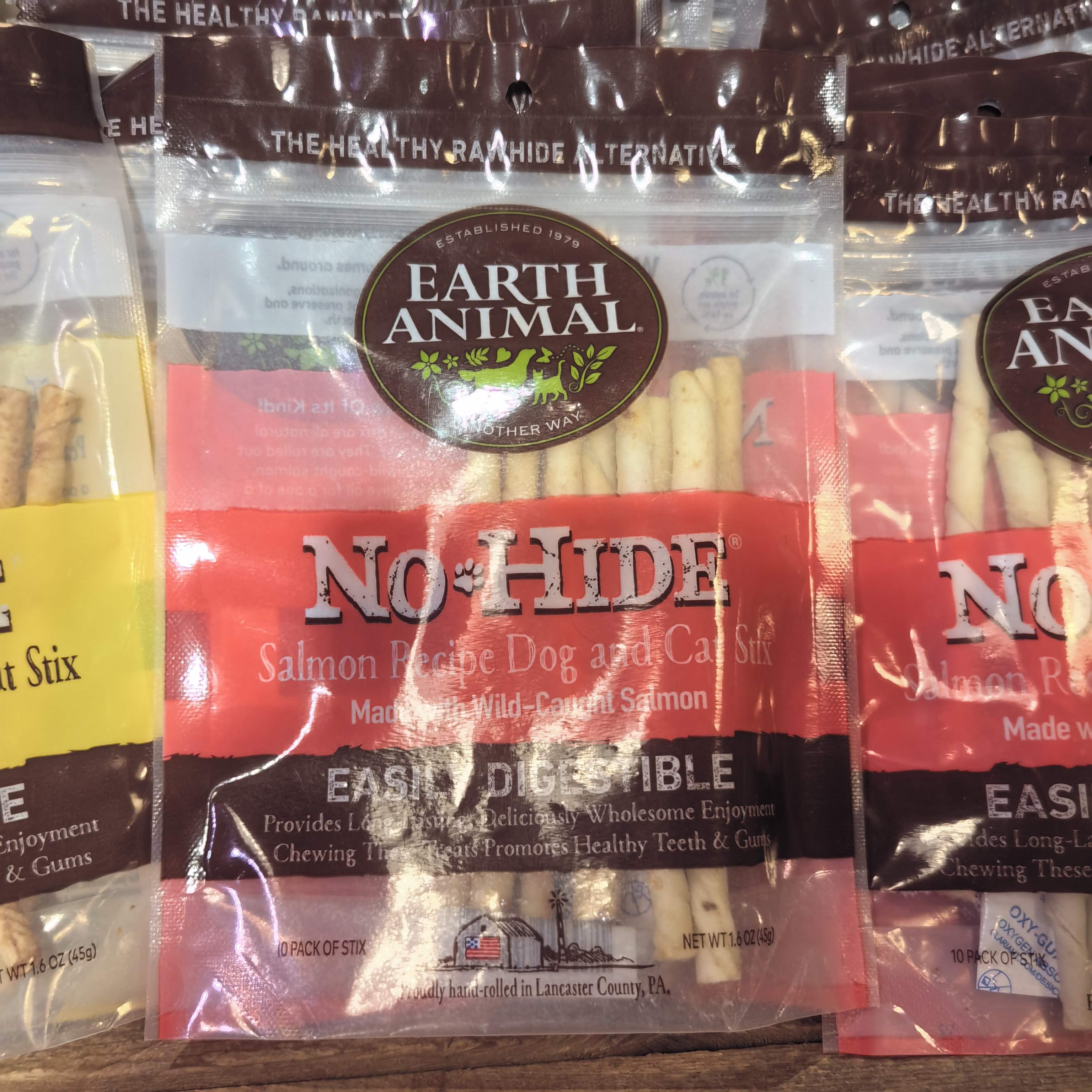 港购美国Earth AnimalNo Hide 花生醬牛鸡猪三文鱼啃咬小食10支