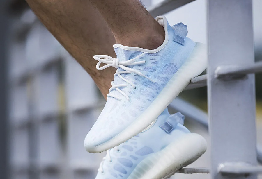 北卡大学 Adidas Yeezy 350V2 Mono Ice 全透冰蓝 椰子 GW2869