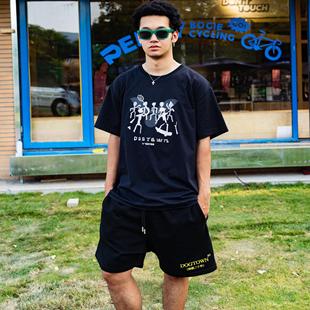 DOGTOWN VICTOR联名第二弹卡通小人联名索罗娜面料短袖TEE短袖T恤