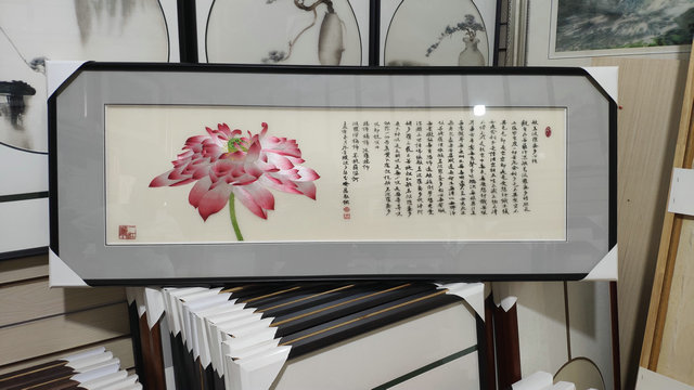 苏州刺绣手工绣床头画实木外框成品山水牡丹真丝苏绣装饰画挂画图片